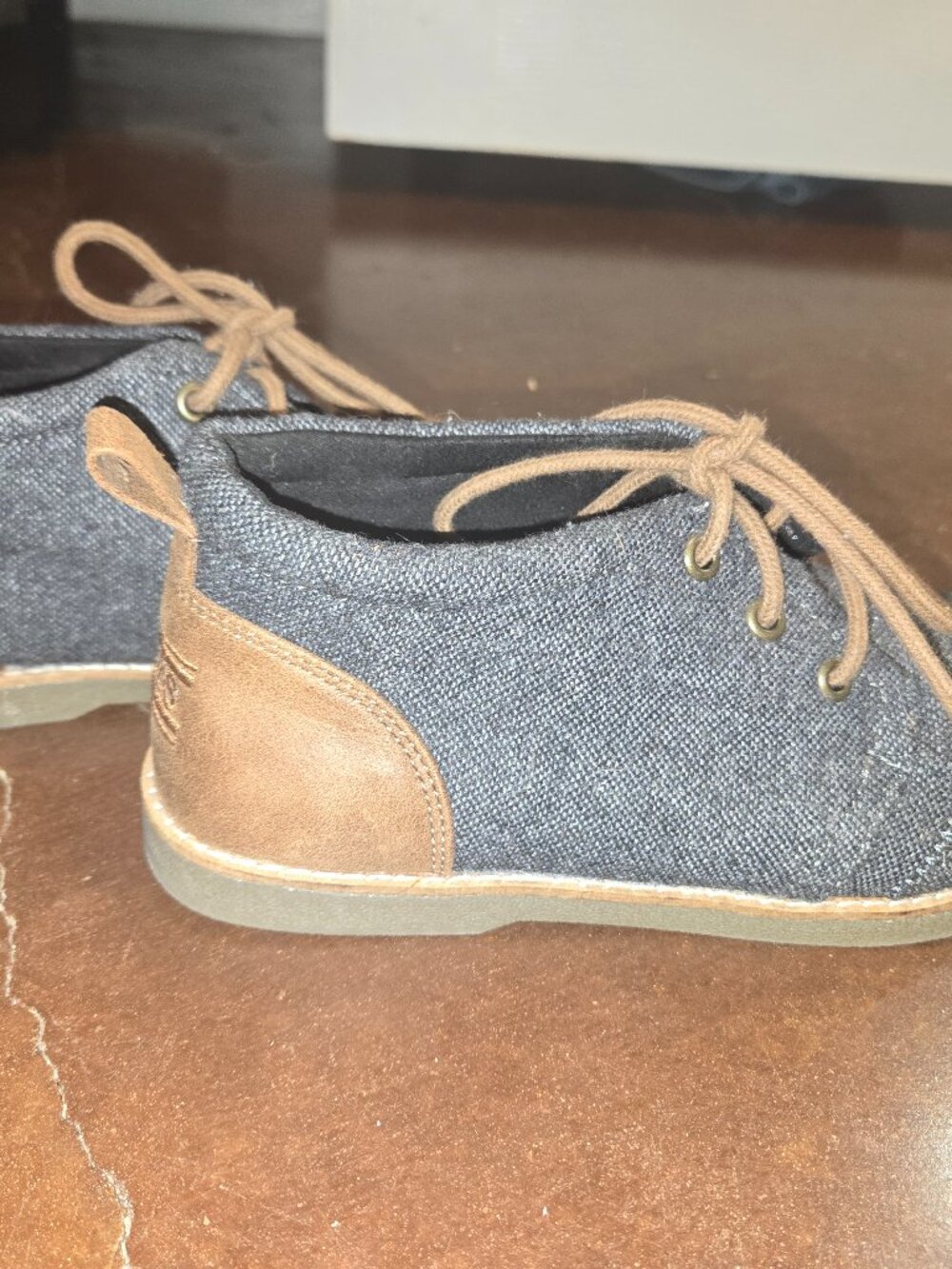 BOBS from Skechers Memory Foam Blue/Brown Canvas Lace-Up Flats Women’s 8 M